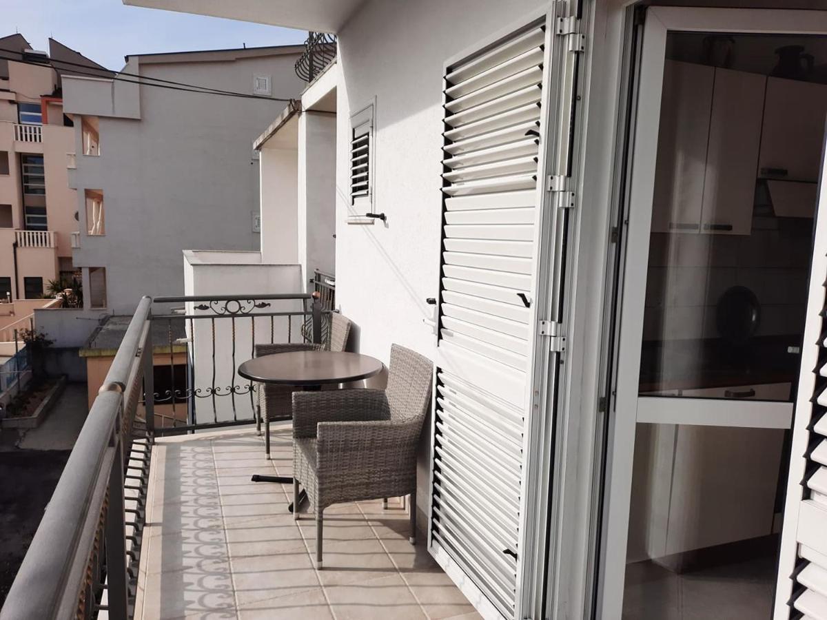 Apartments Rose Loboja Makarska Eksteriør billede