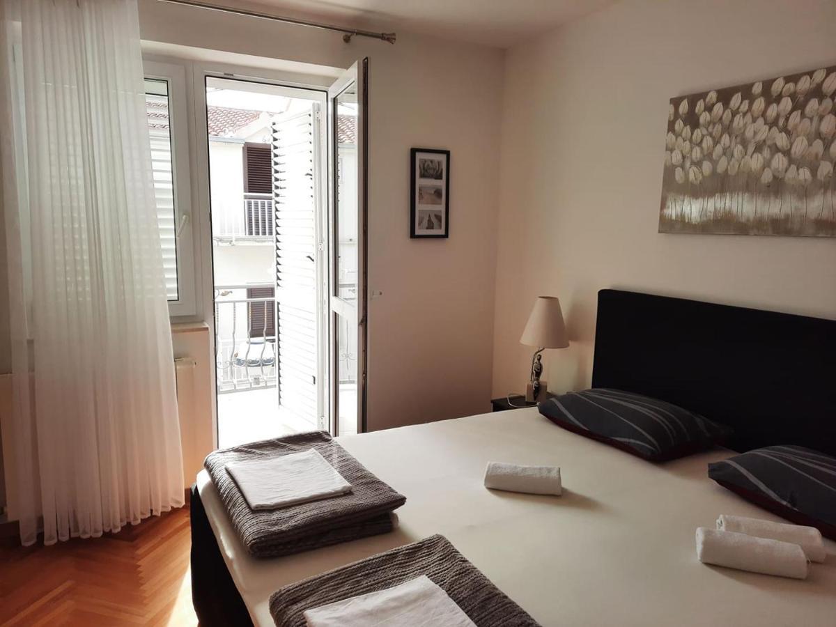Apartments Rose Loboja Makarska Eksteriør billede