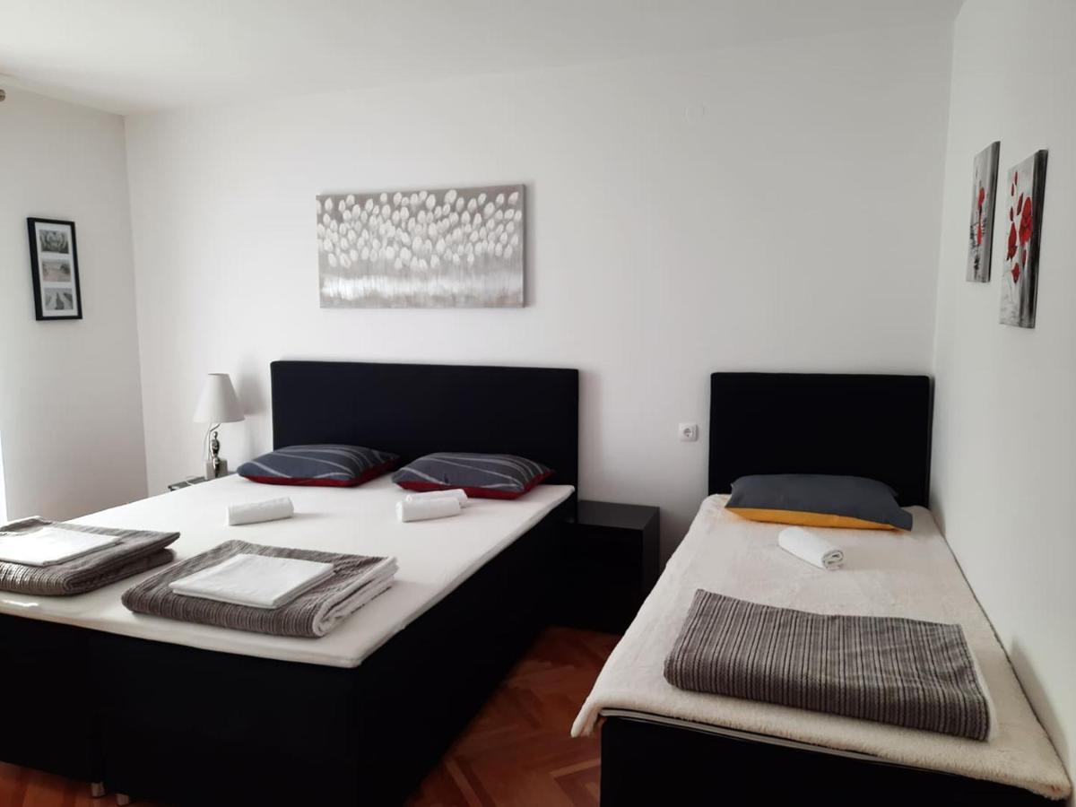 Apartments Rose Loboja Makarska Eksteriør billede