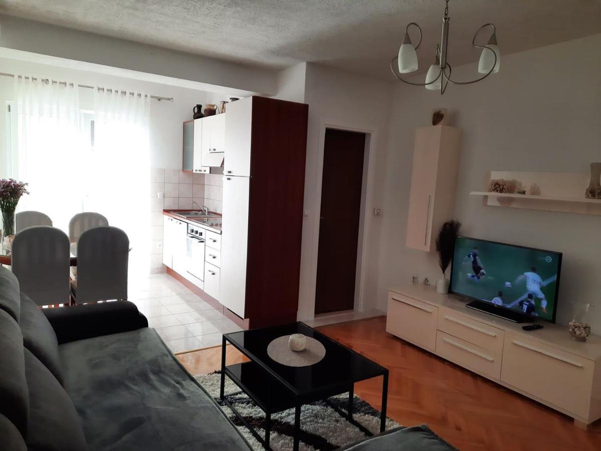 Apartments Rose Loboja Makarska Eksteriør billede