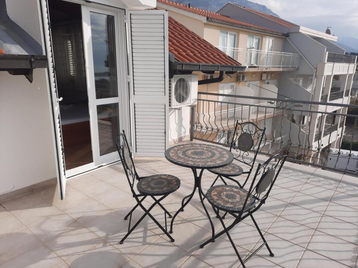 Apartments Rose Loboja Makarska Eksteriør billede