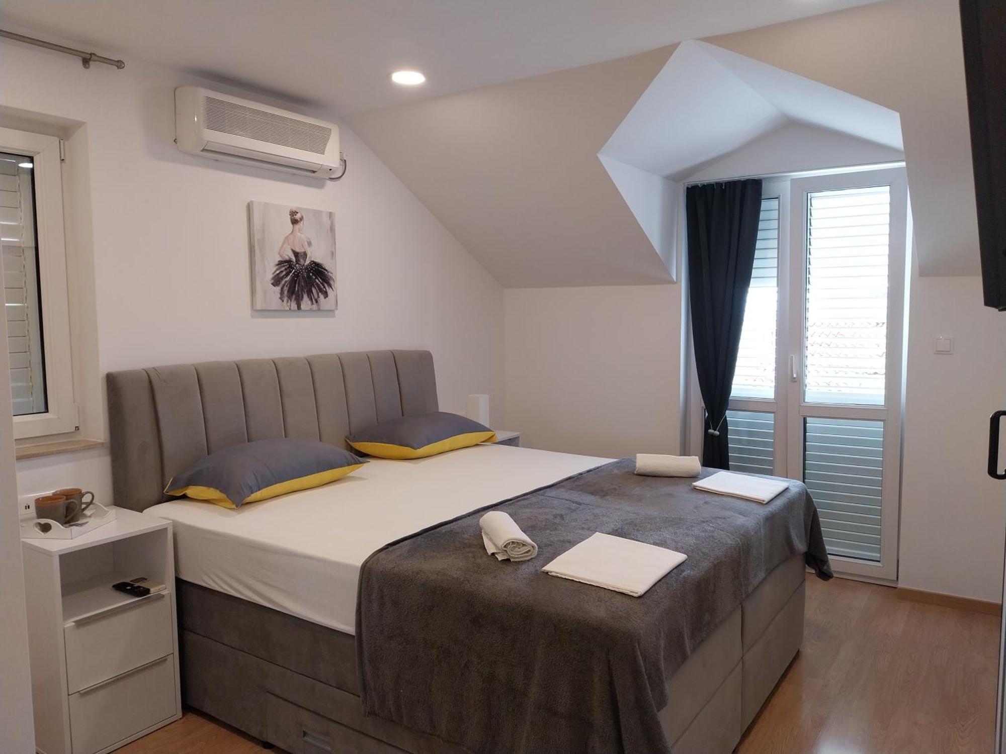 Apartments Rose Loboja Makarska Eksteriør billede