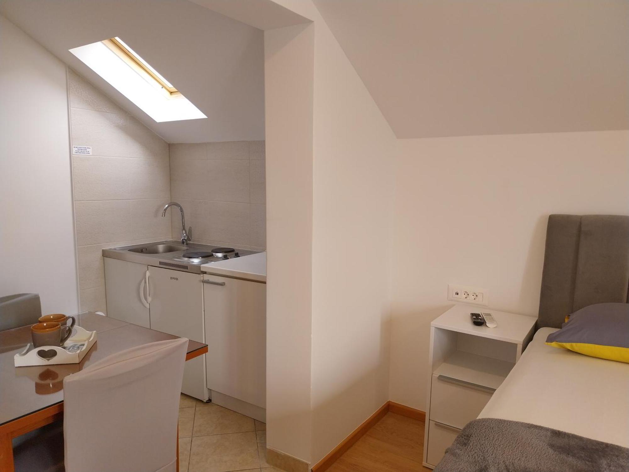 Apartments Rose Loboja Makarska Eksteriør billede