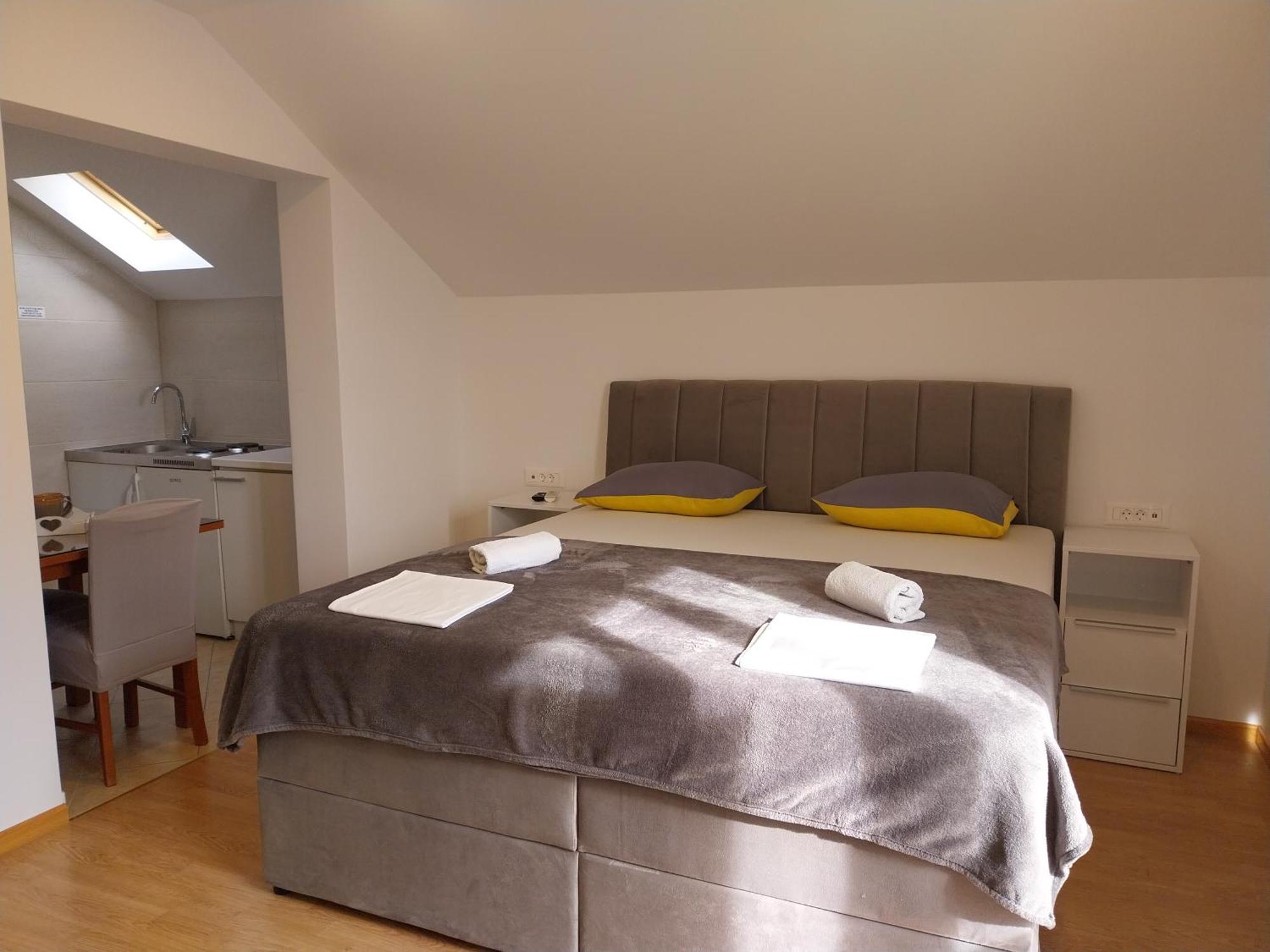 Apartments Rose Loboja Makarska Eksteriør billede