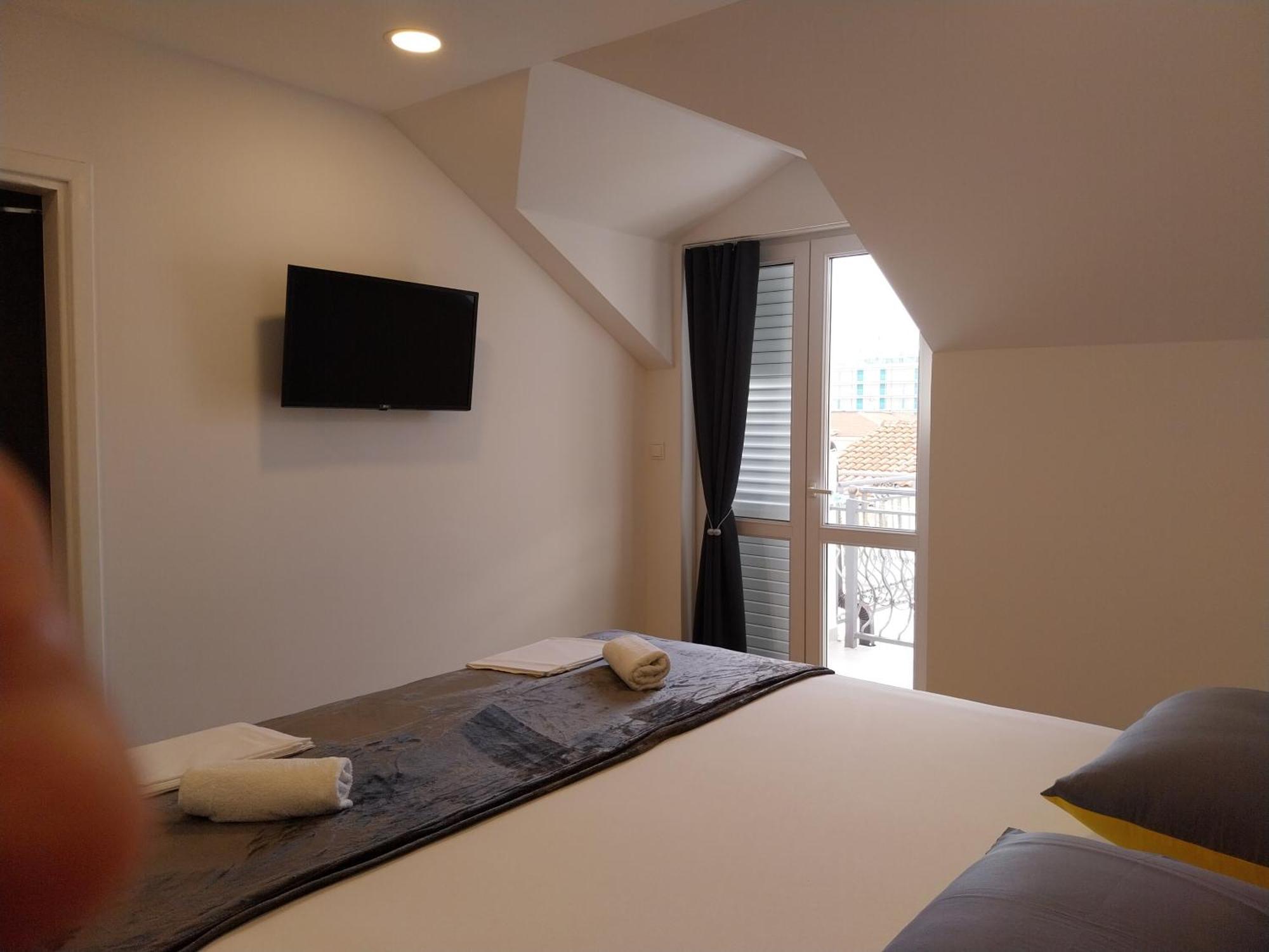 Apartments Rose Loboja Makarska Eksteriør billede
